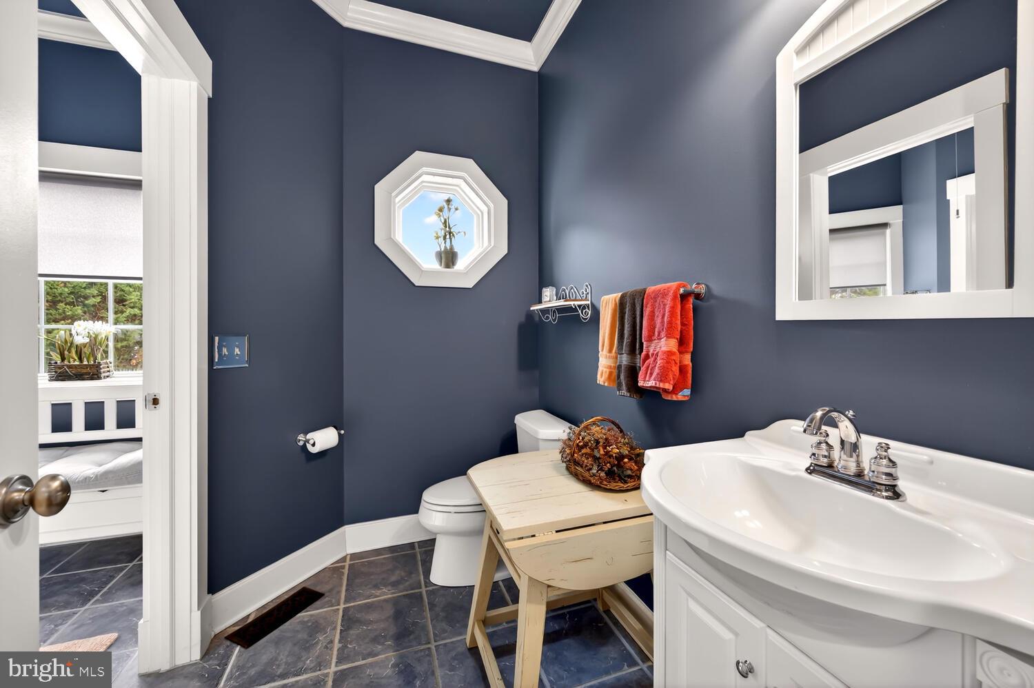 7605 PENDLETON FARM LANE