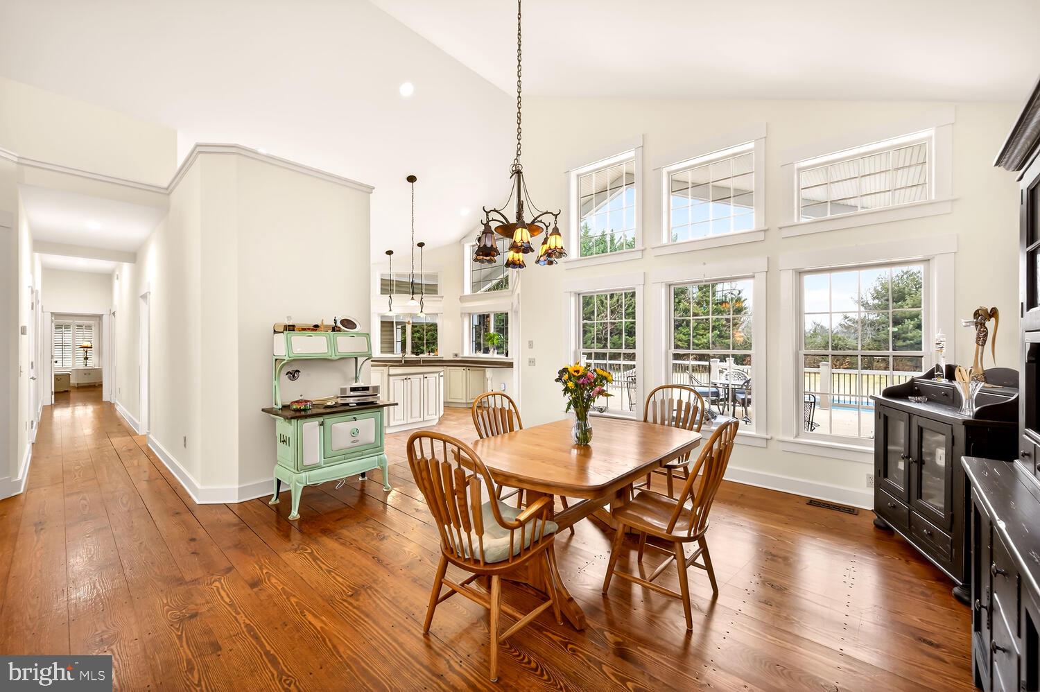 7605 PENDLETON FARM LANE