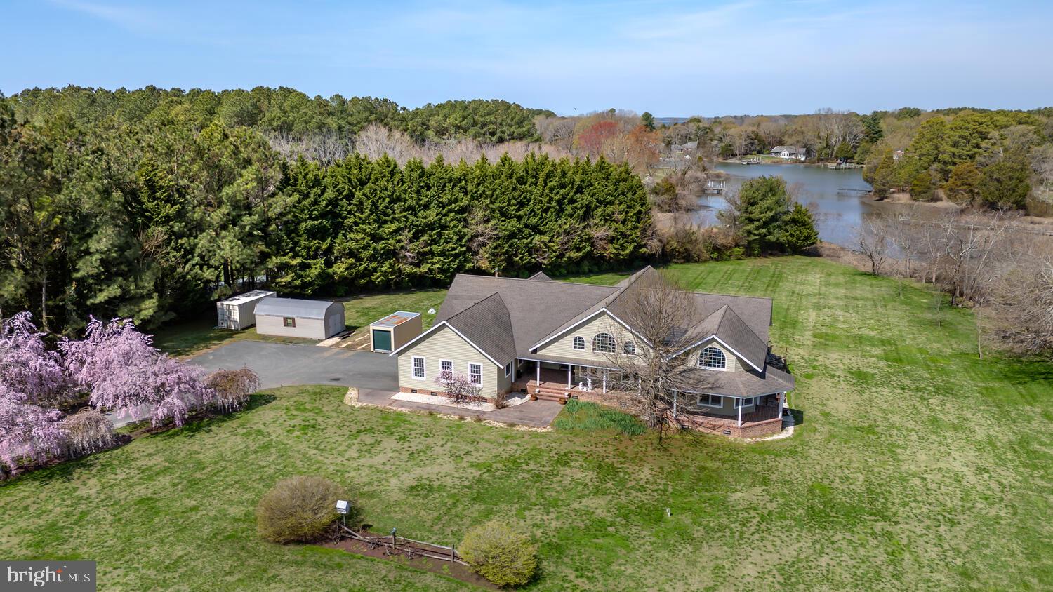 7605 PENDLETON FARM LANE