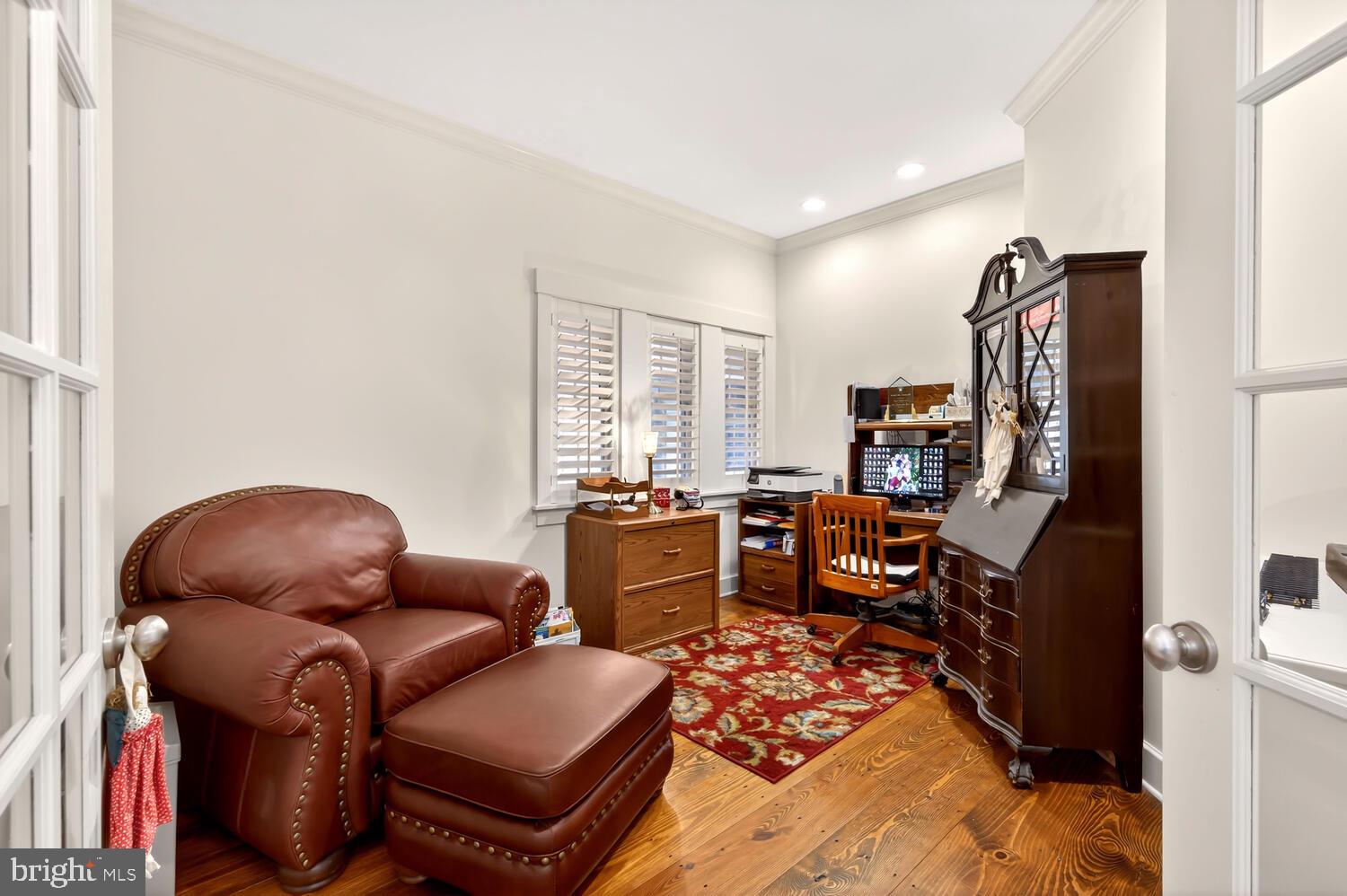 7605 PENDLETON FARM LANE