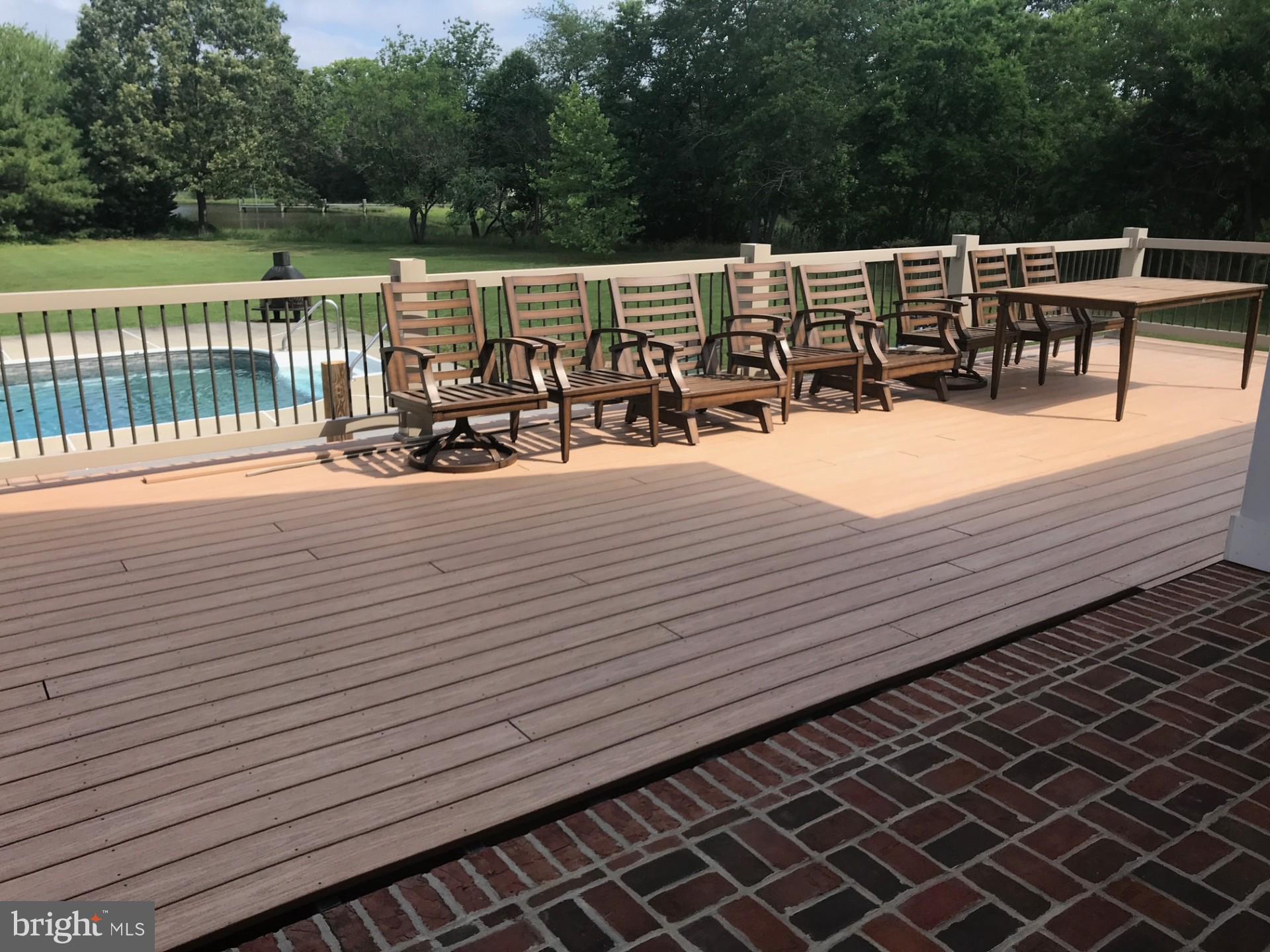 7605 PENDLETON FARM LANE