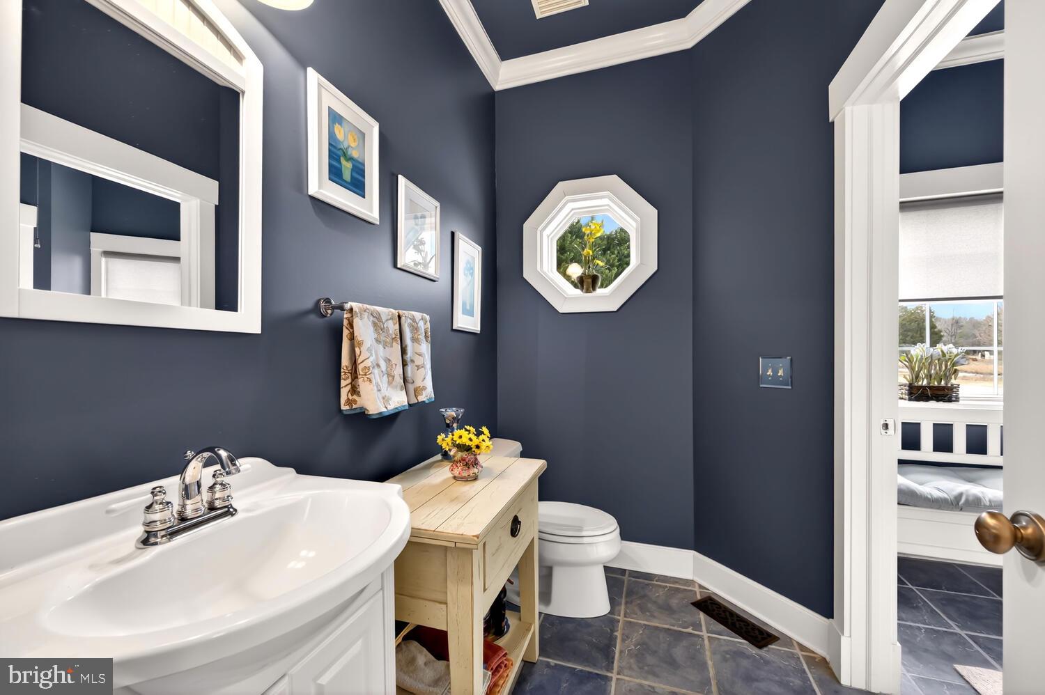 7605 PENDLETON FARM LANE