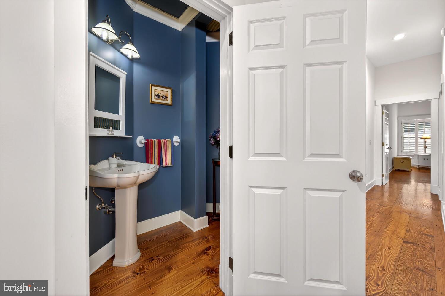 7605 PENDLETON FARM LANE