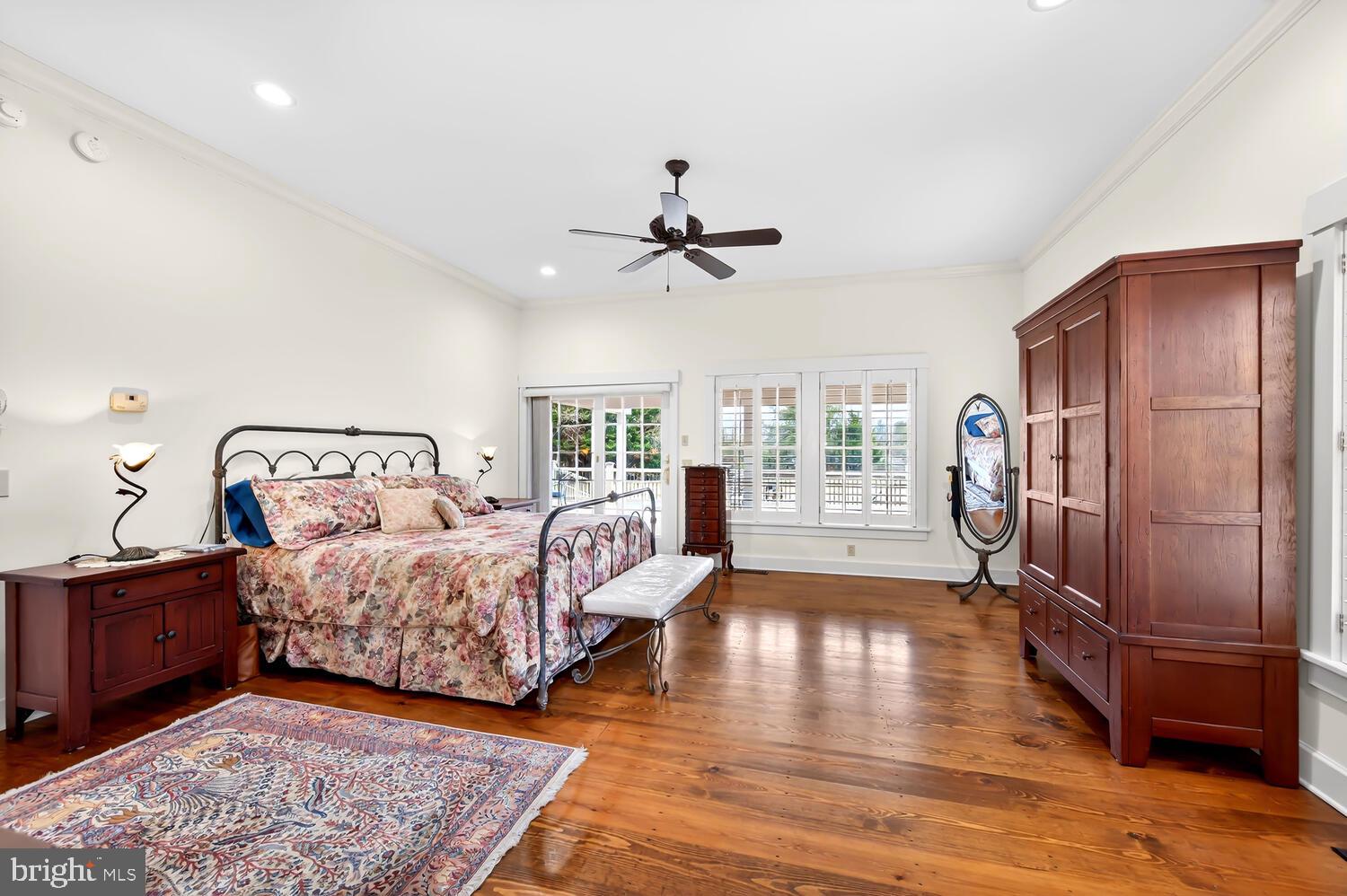 7605 PENDLETON FARM LANE