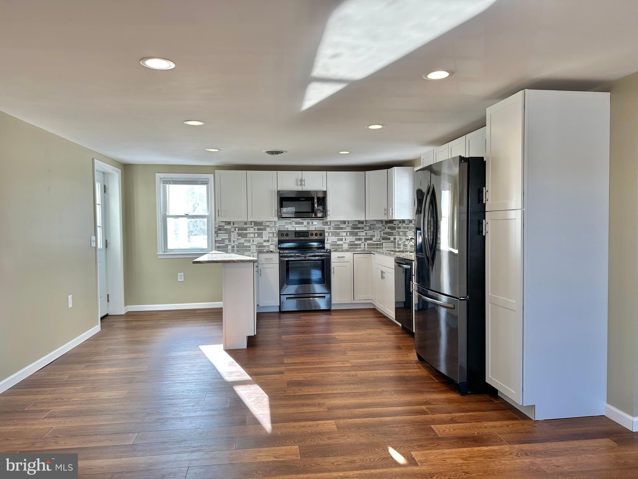 10350 CLAIBORNE ROAD