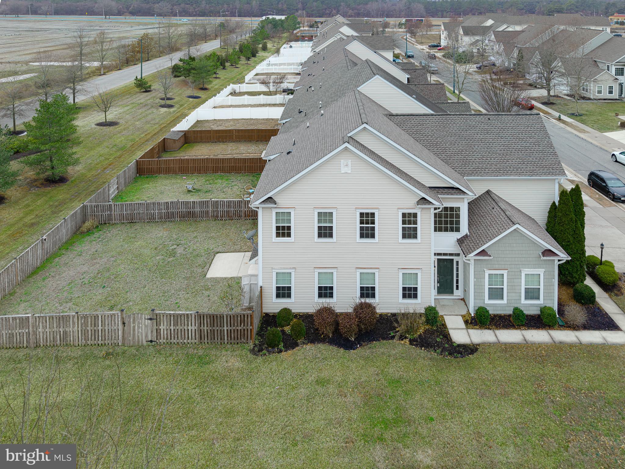 29141 SUPERIOR CIRCLE