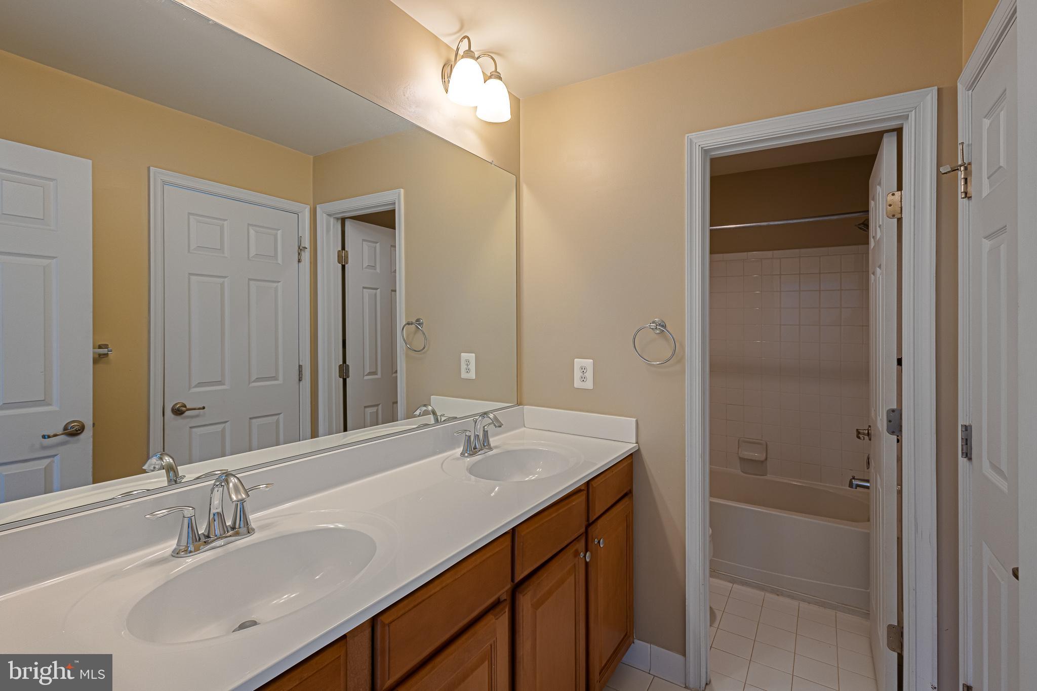 29141 SUPERIOR CIRCLE