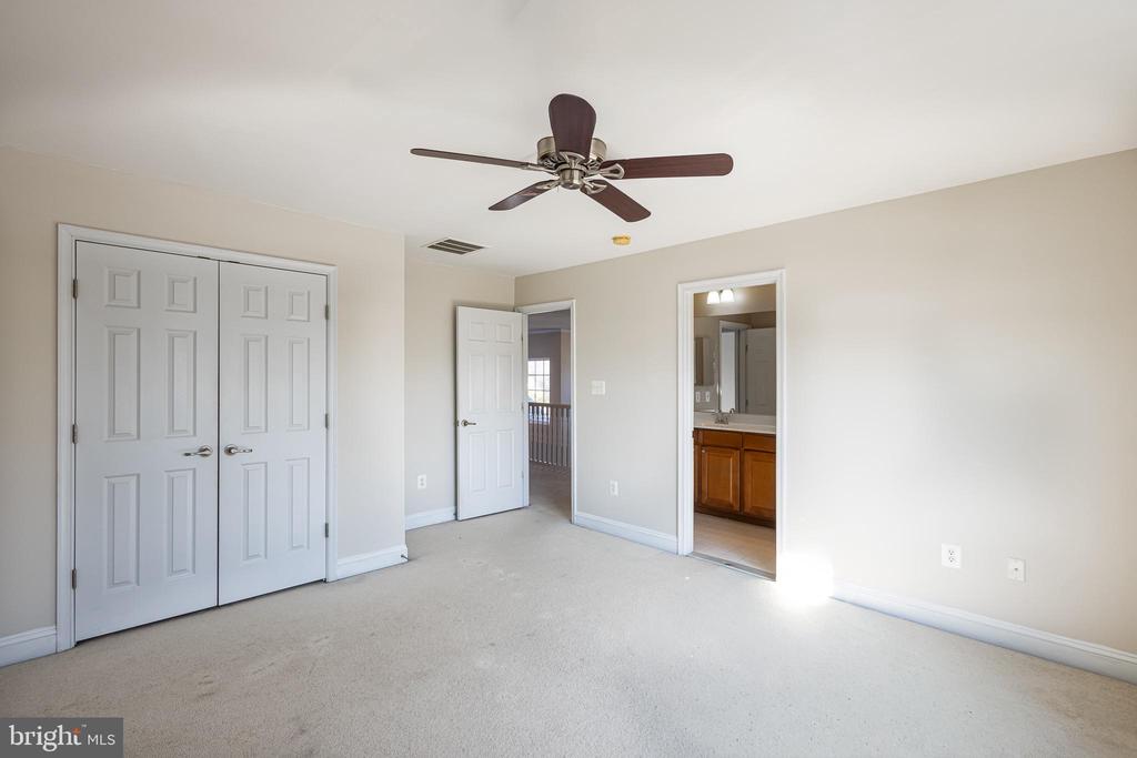 29141 SUPERIOR CIRCLE