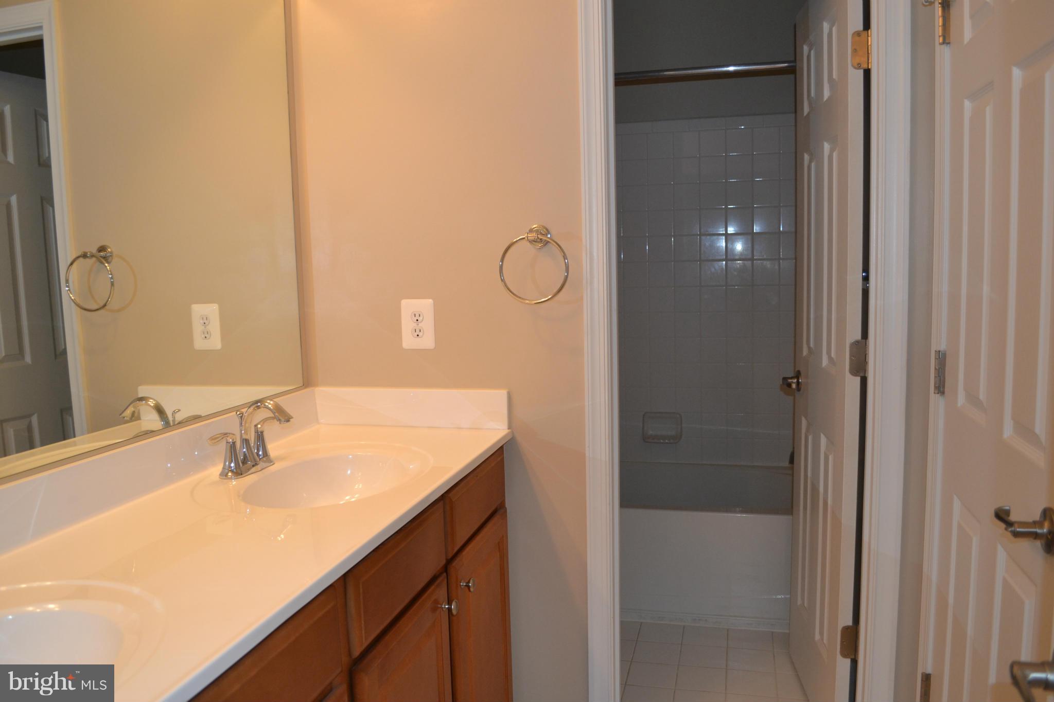 29141 SUPERIOR CIRCLE