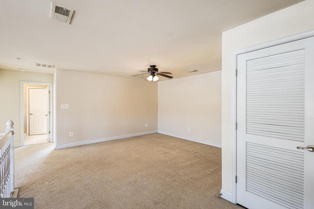 29141 SUPERIOR CIRCLE