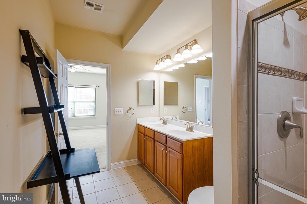 29141 SUPERIOR CIRCLE