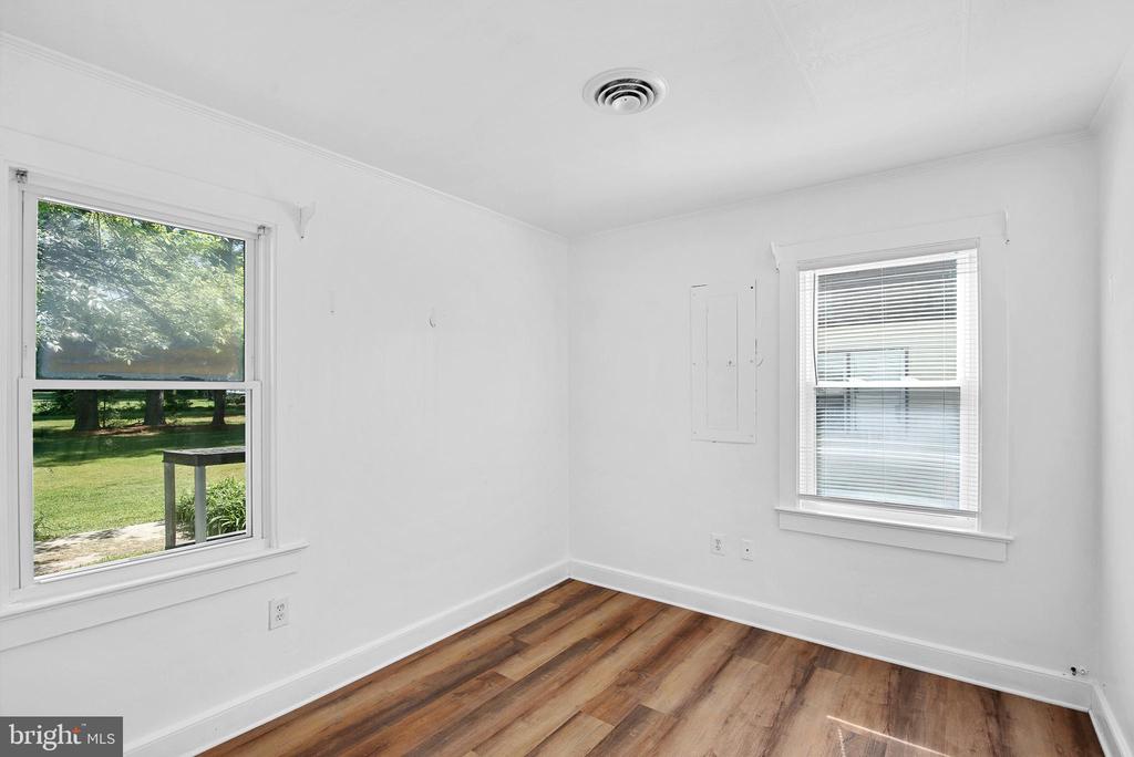 15 SYCAMORE AVENUE