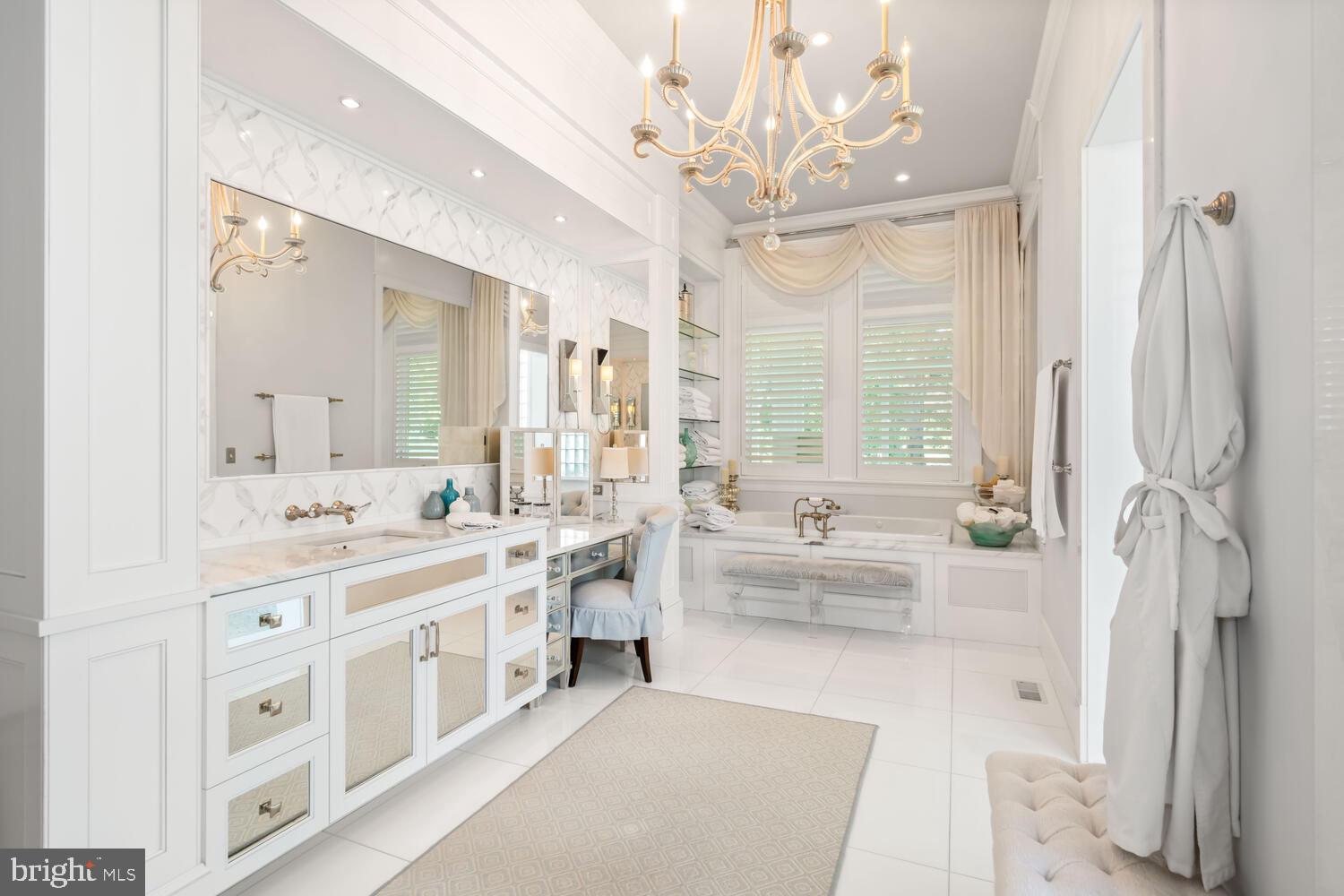 7508 COOPER POINT ROAD