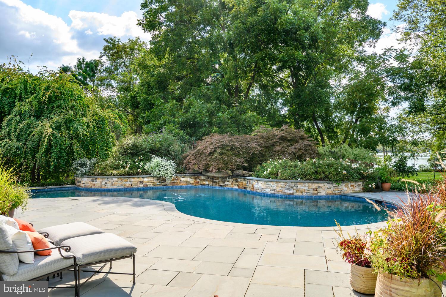 7508 COOPER POINT ROAD