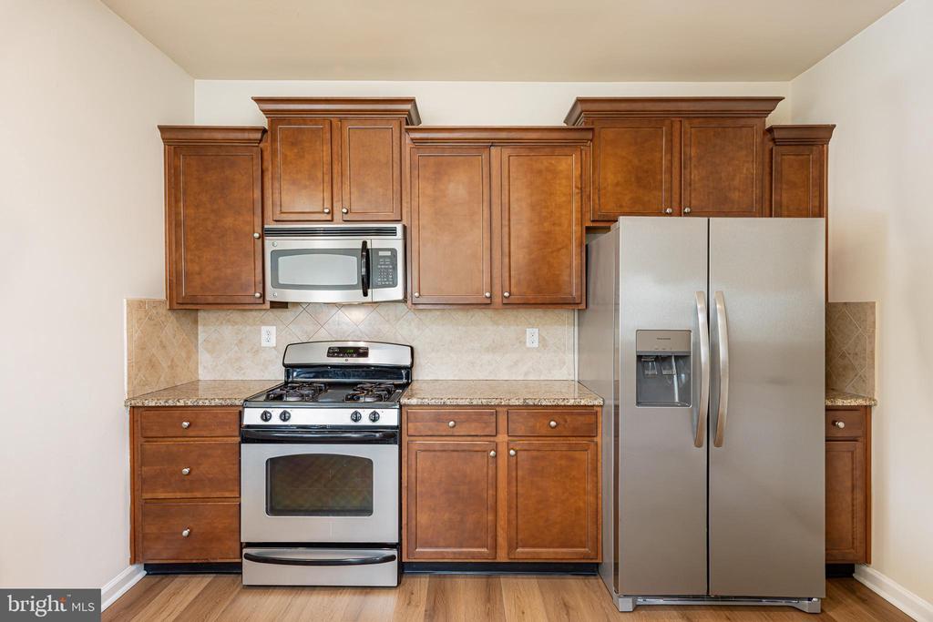 29181 SUPERIOR CIRCLE