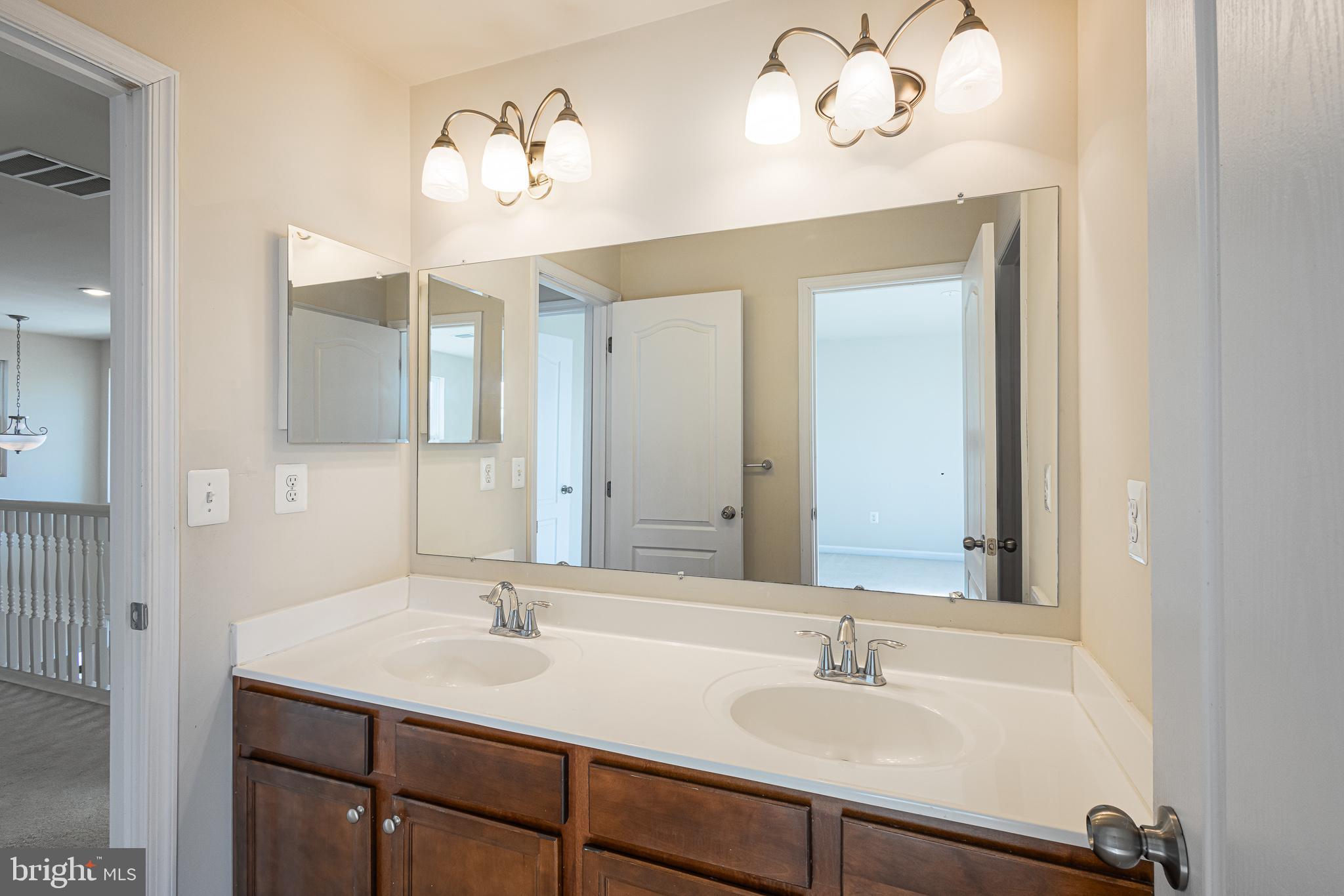 29181 SUPERIOR CIRCLE