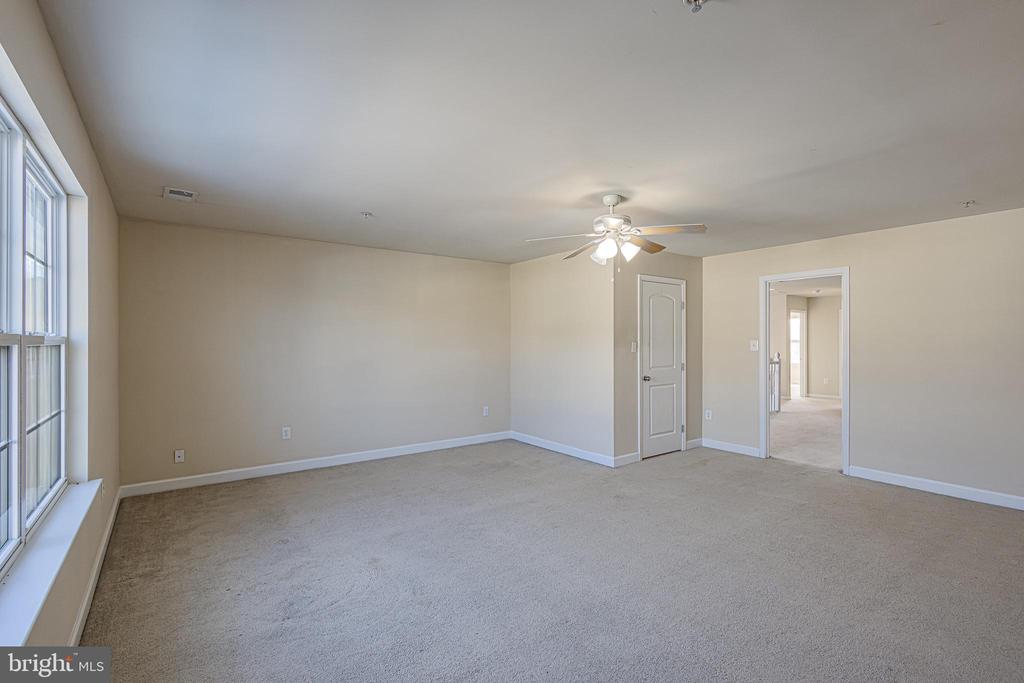 29181 SUPERIOR CIRCLE