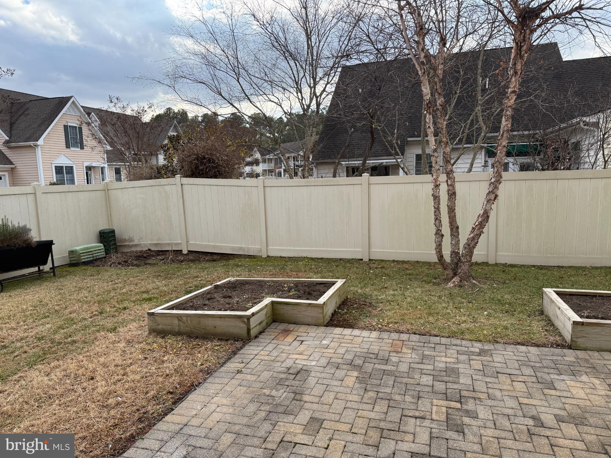 28400 PINEHURST CIRCLE