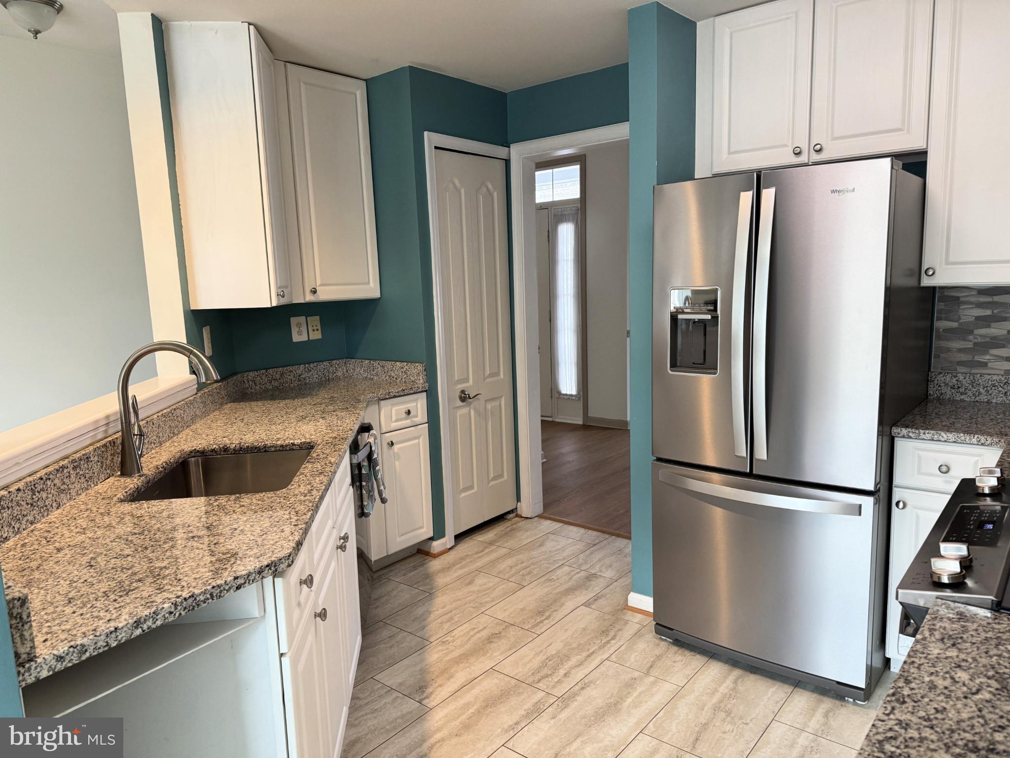 28400 PINEHURST CIRCLE