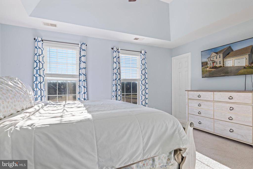 13468 RUSTLING OAKS DRIVE