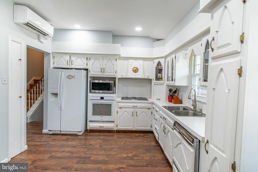 7364 OCEAN GATEWAY
