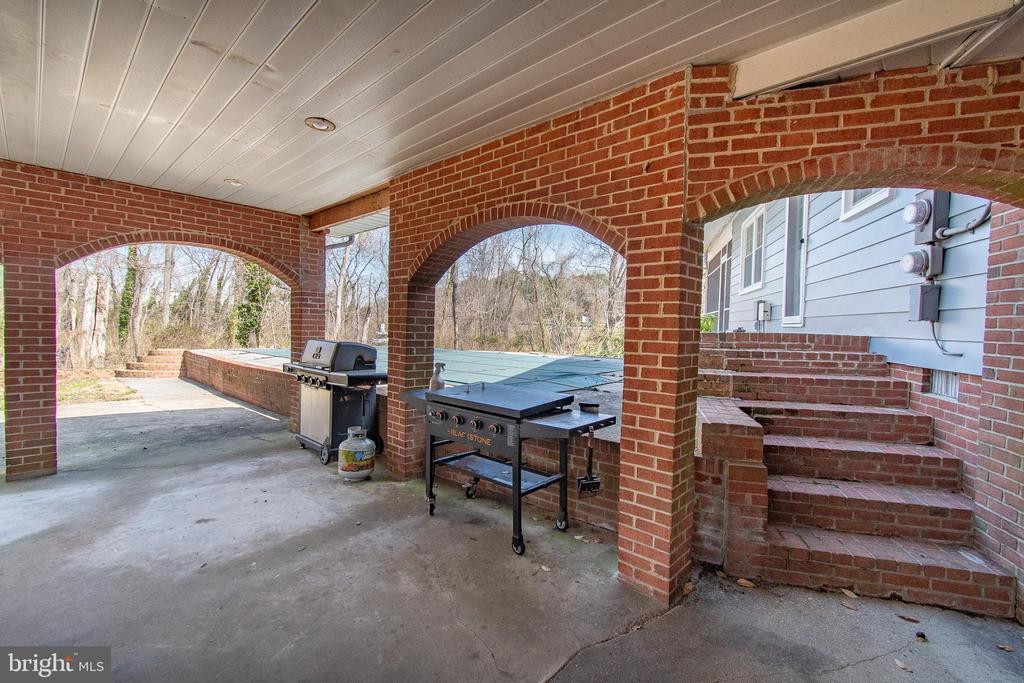 7364 OCEAN GATEWAY