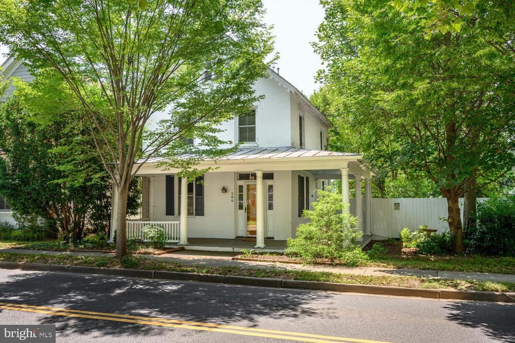 506 GOLDSBOROUGH STREET