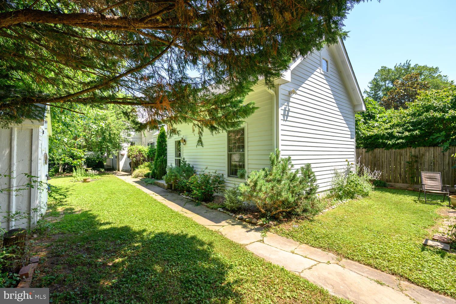 506 GOLDSBOROUGH STREET