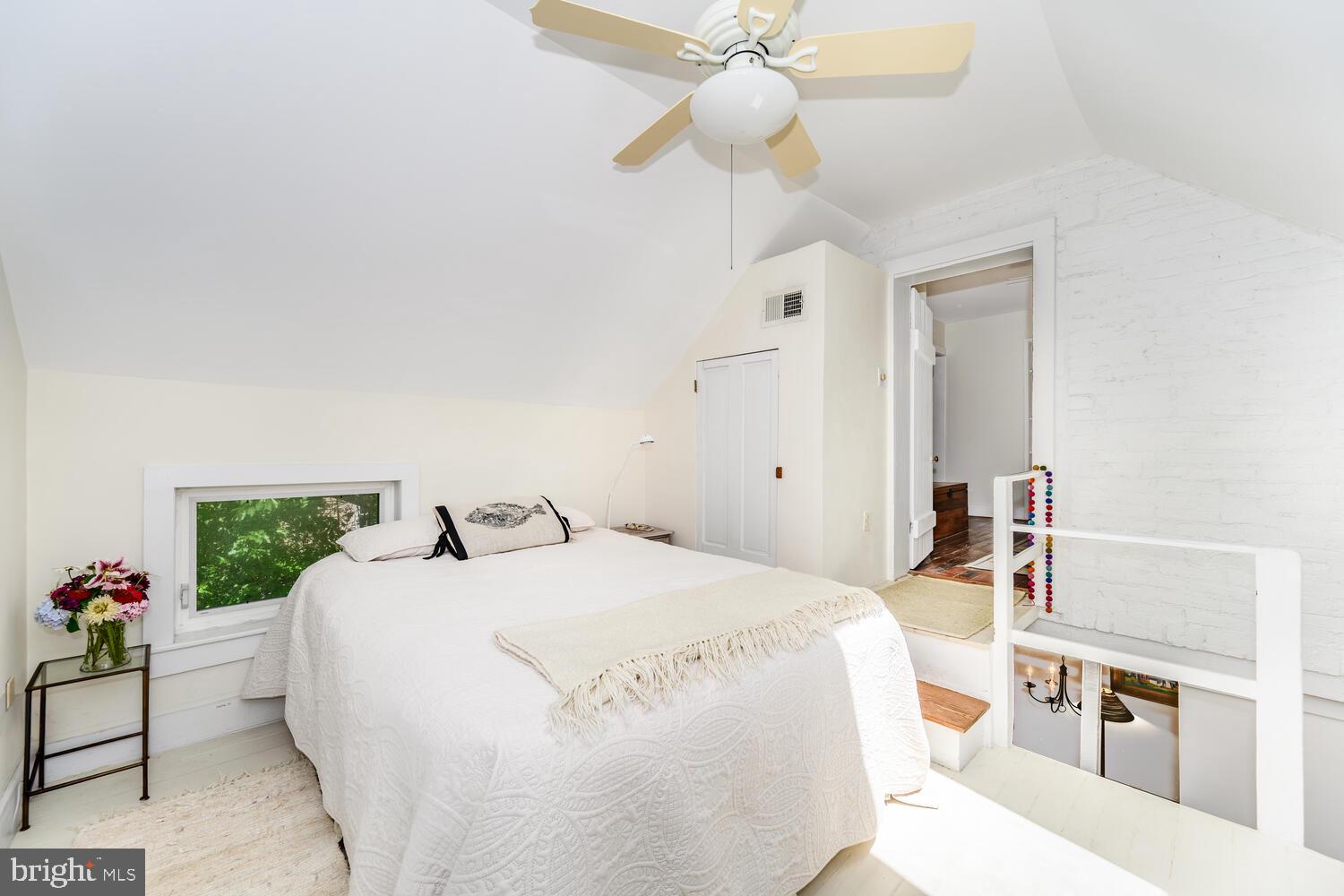 506 GOLDSBOROUGH STREET