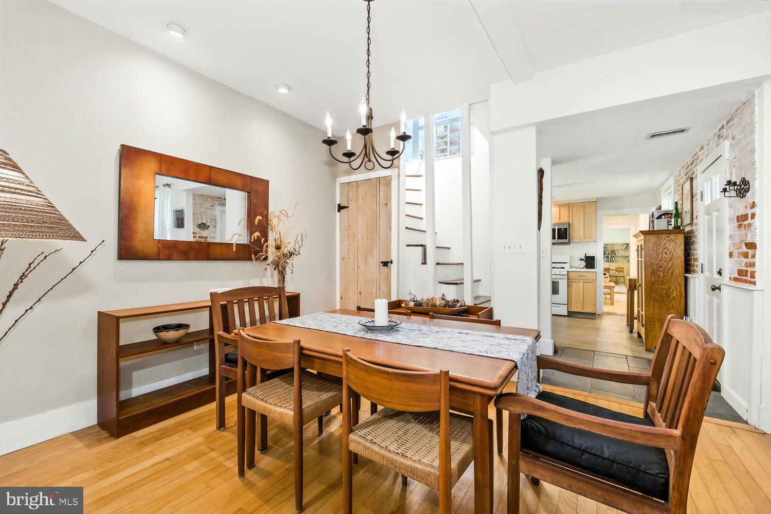 506 GOLDSBOROUGH STREET