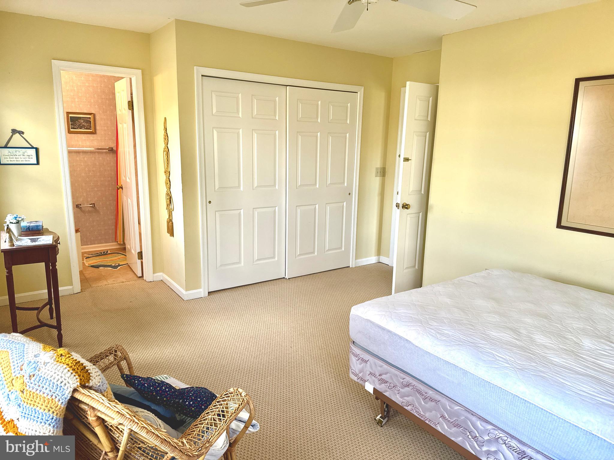 102 J L THOMPSON STREET B 2B