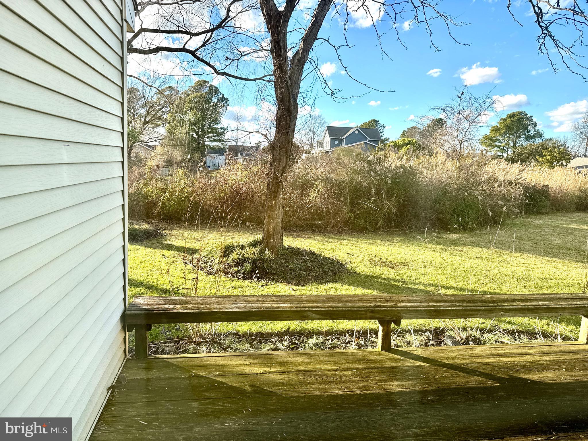 102 J L THOMPSON STREET B 2B