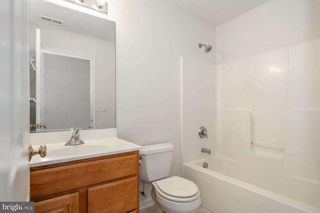 30224 CHESTNUT RIDGE LANE