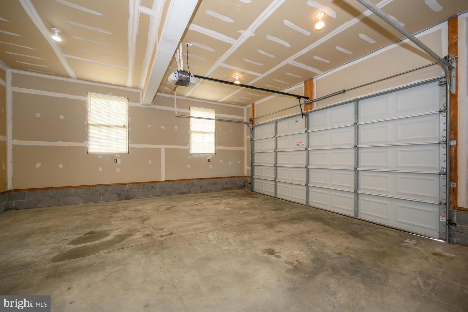 30224 CHESTNUT RIDGE LANE