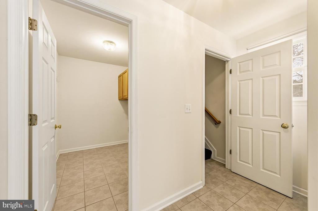 30224 CHESTNUT RIDGE LANE