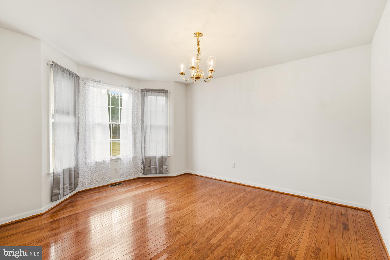 30224 CHESTNUT RIDGE LANE