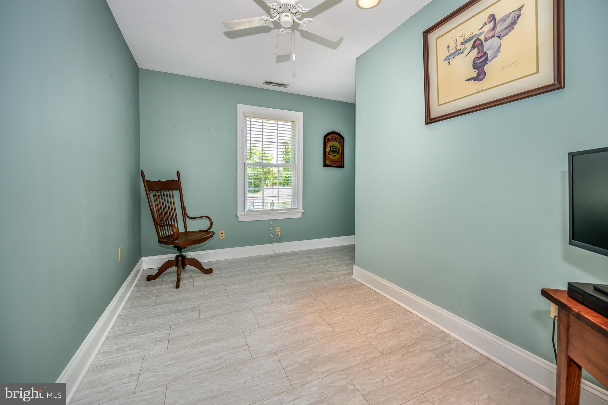 1009 S WASHINGTON STREET