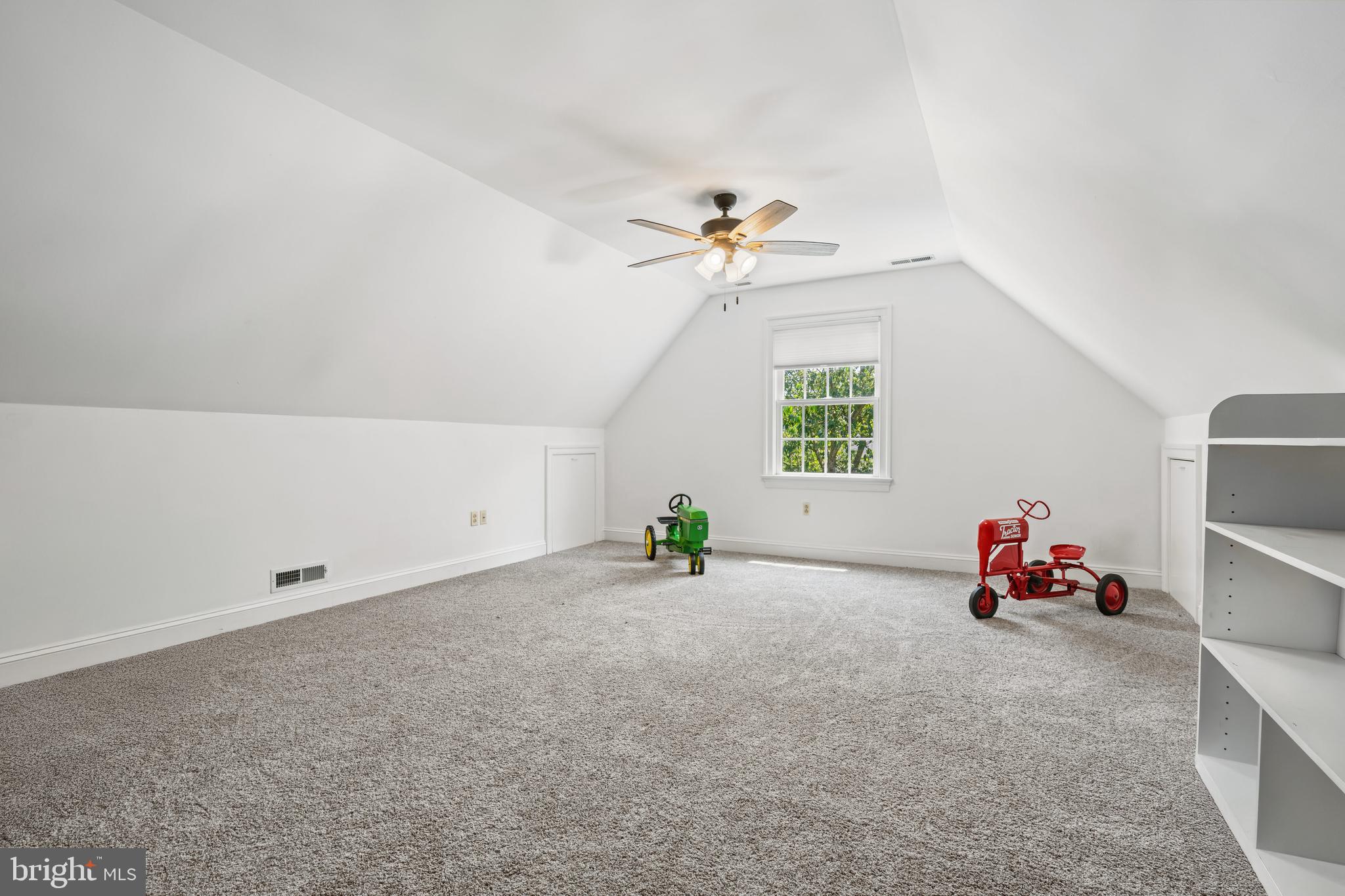 1009 S WASHINGTON STREET