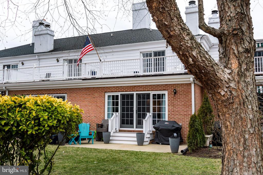 9518 QUAIL HOLLOW 702