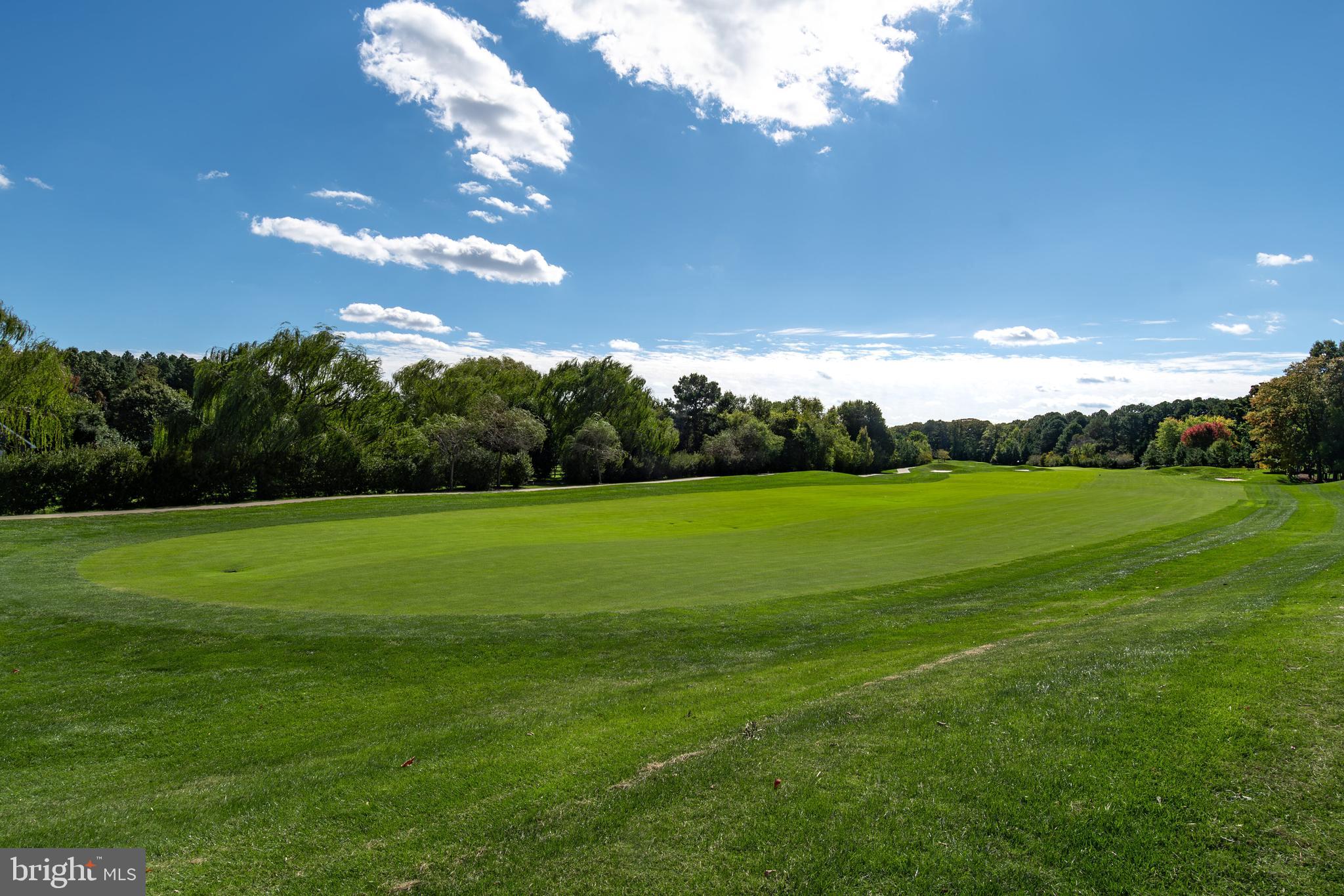 9518 QUAIL HOLLOW 702