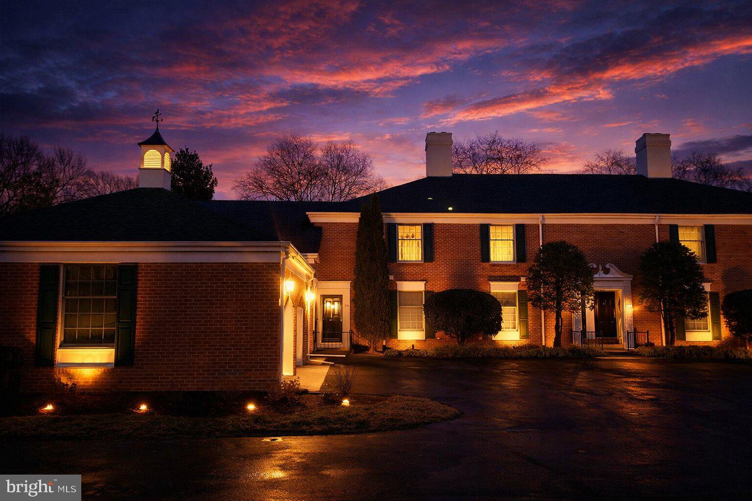 9518 QUAIL HOLLOW 702