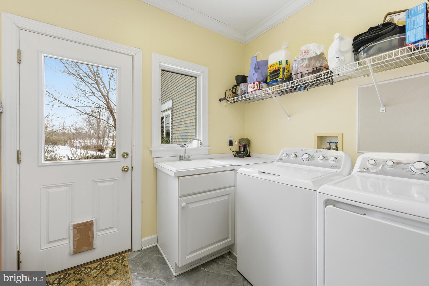 7681 EASTON CLUB DRIVE