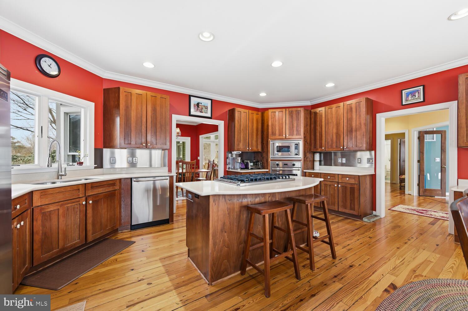 7681 EASTON CLUB DRIVE