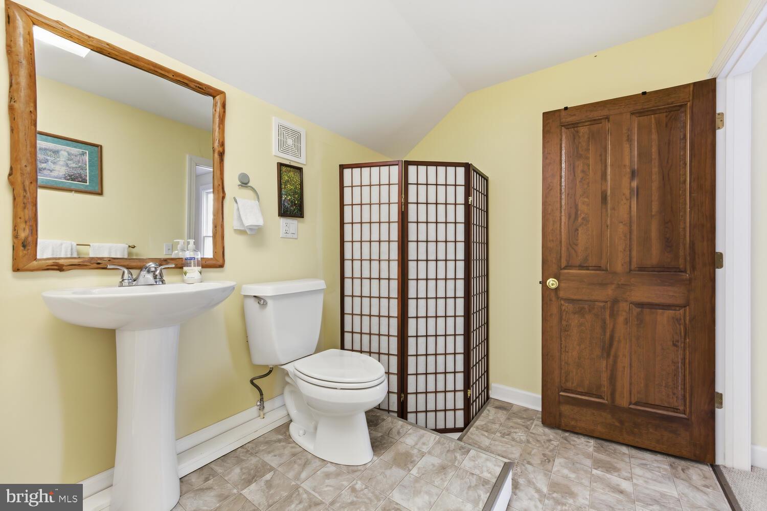 7681 EASTON CLUB DRIVE