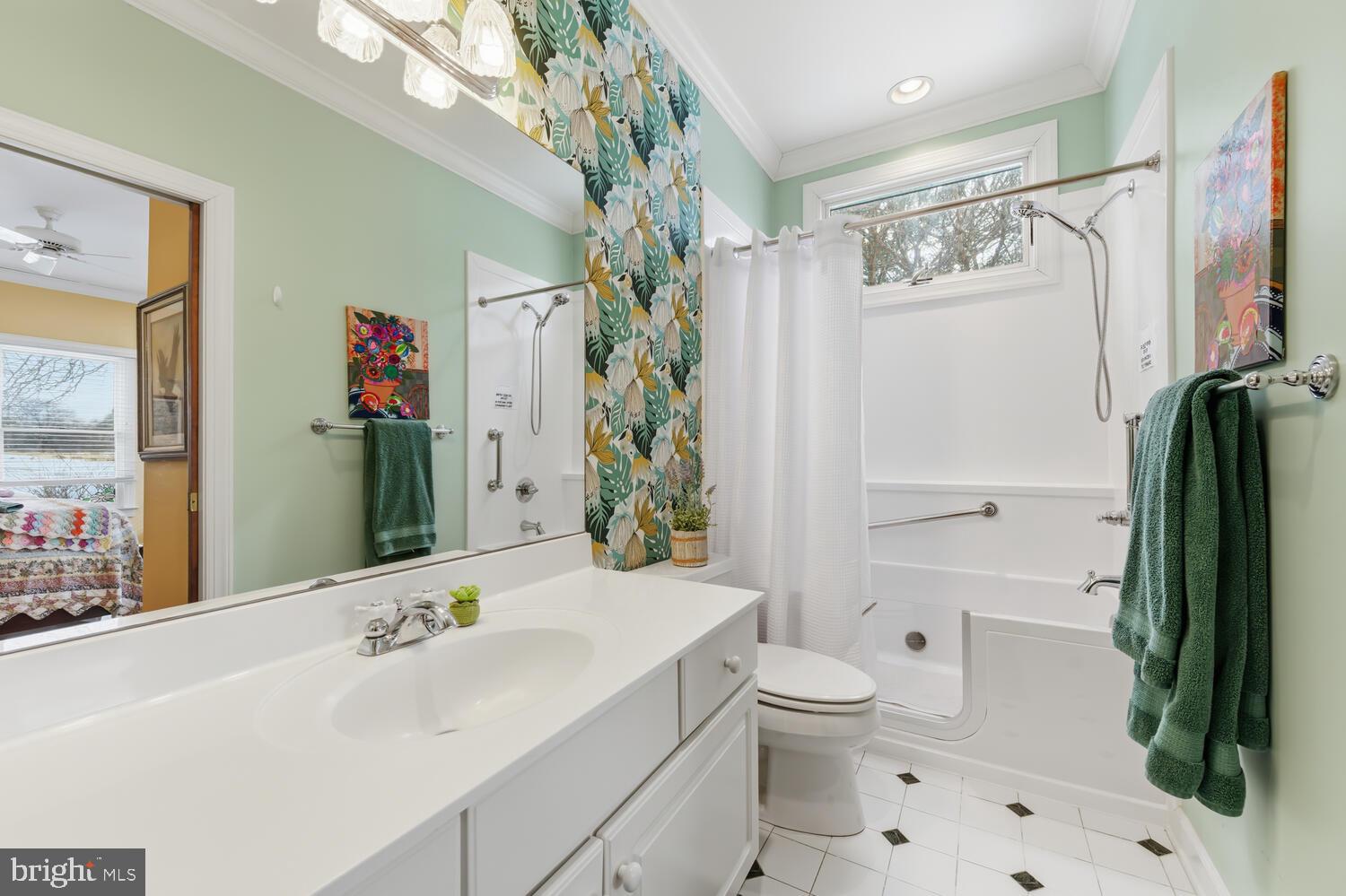 7681 EASTON CLUB DRIVE