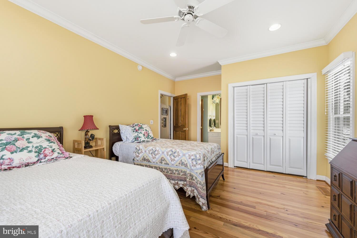 7681 EASTON CLUB DRIVE