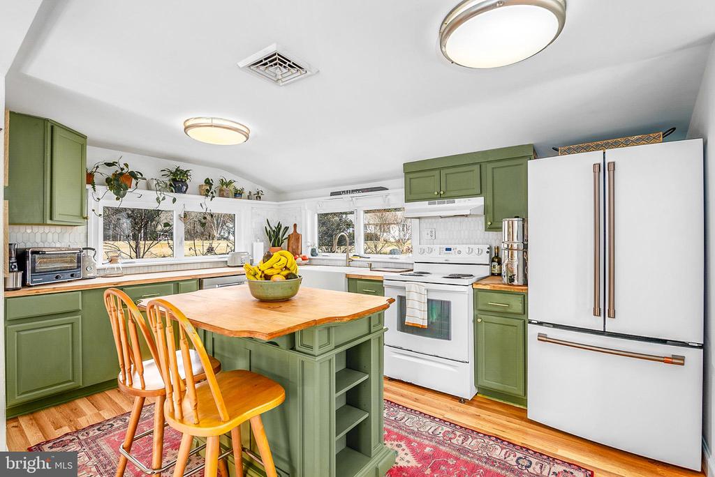 22582 POT PIE ROAD
