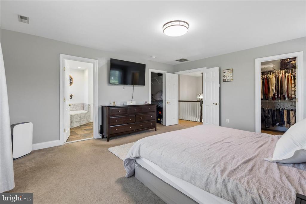 13460 RUSTLING OAKS DRIVE