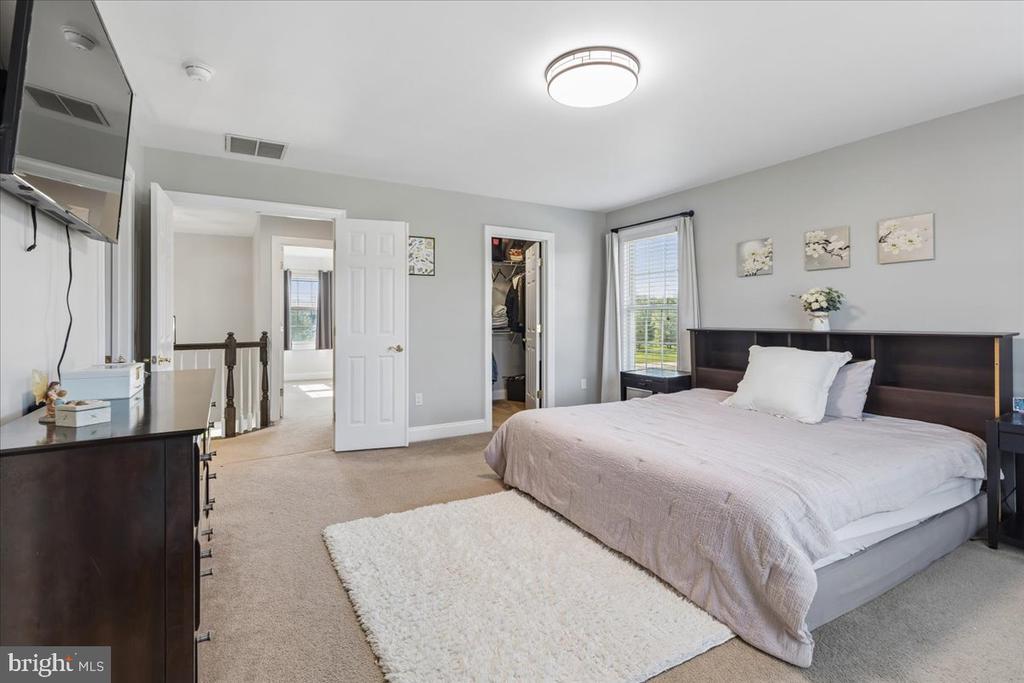 13460 RUSTLING OAKS DRIVE