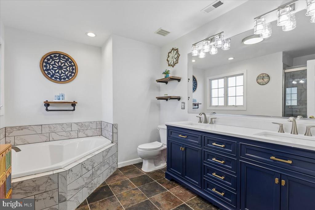 13460 RUSTLING OAKS DRIVE